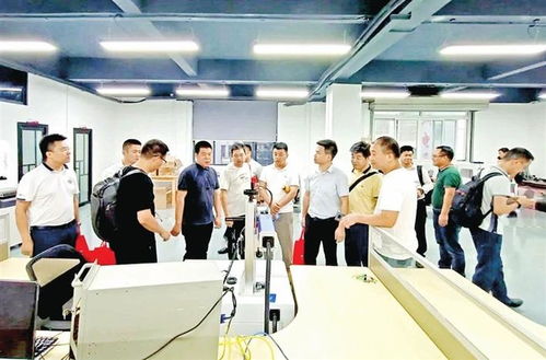 智造未來(lái)，共創(chuàng)共贏——寶安區(qū)機(jī)器人智能裝備行業(yè)協(xié)會(huì)企業(yè)分享會(huì)聚焦智能機(jī)器人銷售新機(jī)遇